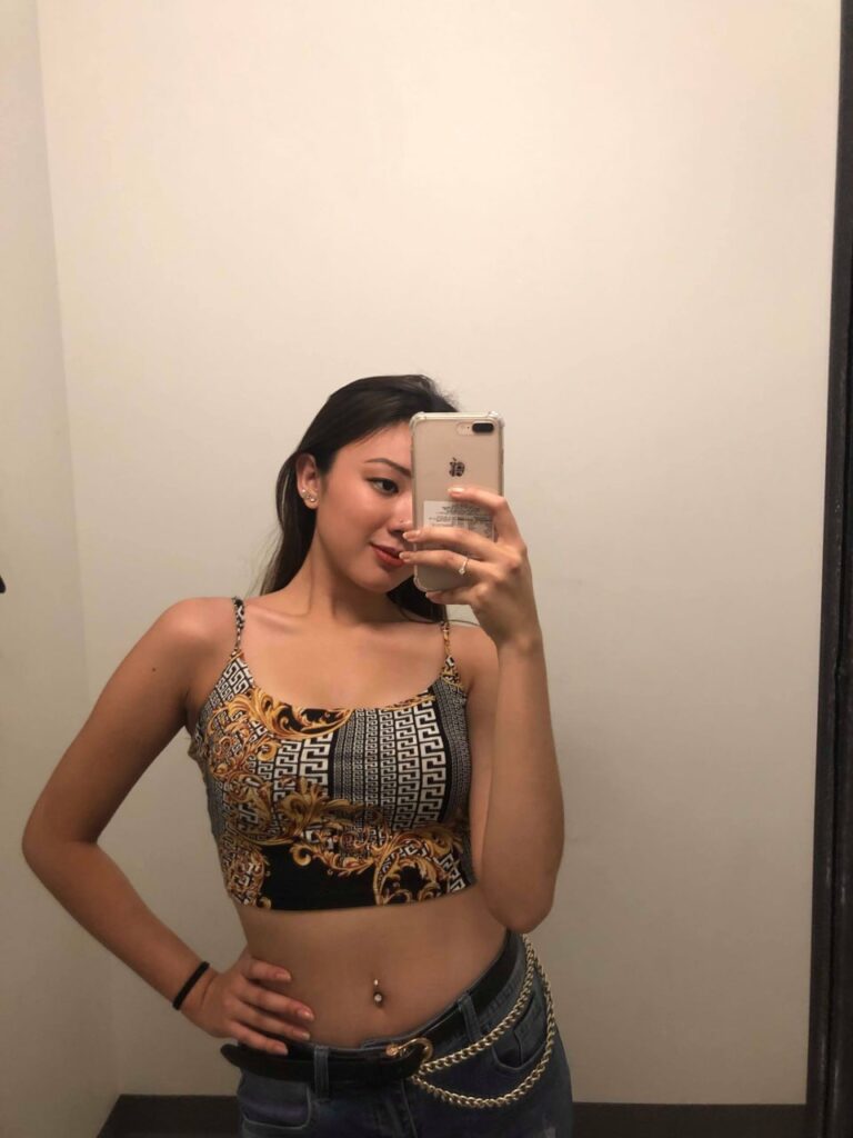 Sabrina - Mahinang Nilalang (23)