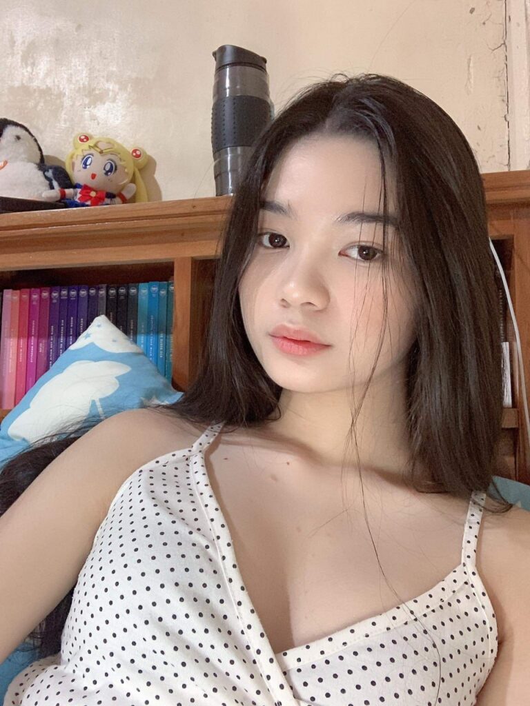 Anne - Mahinang Nilalang (5)