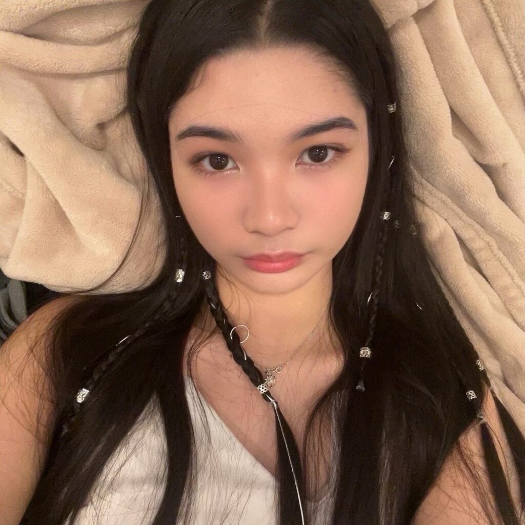 Anne - Mahinang Nilalang (6)