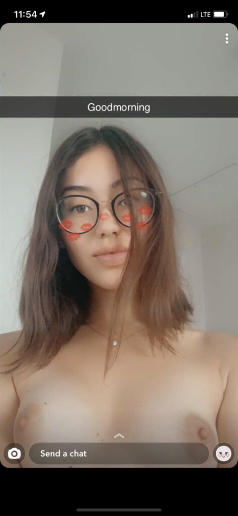 Emiko Servidio - Mamamooo (30)