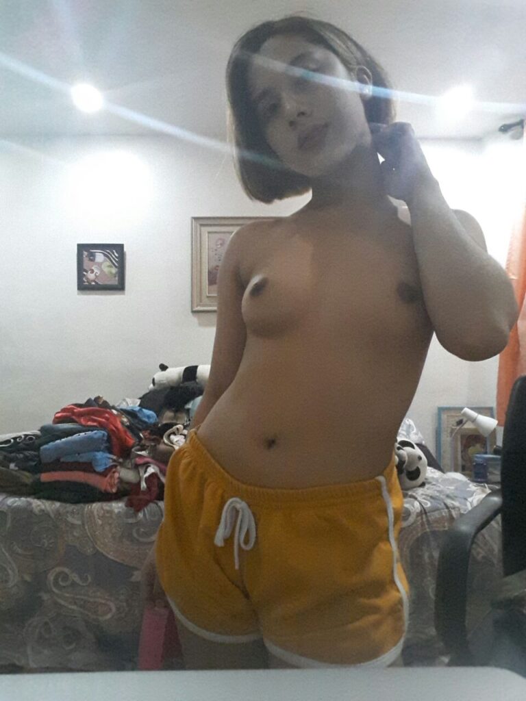Glori M - Mahinang Nilalang (47)