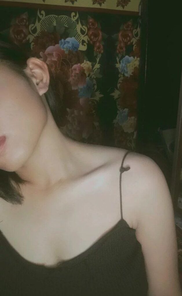 Khalee - MahinangNilalang (103)